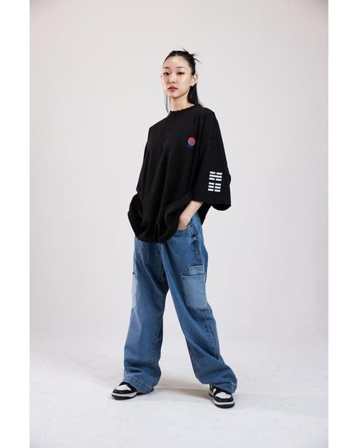 Korelimited Black Trigram Drop Shoulder Tee for men