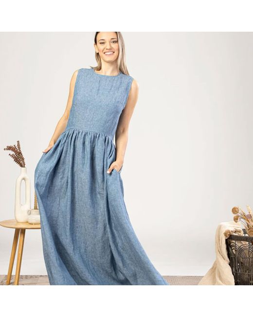 Nikka Place Blue Linen Floor-Length Sleeveless Maternity Dress With Pockets