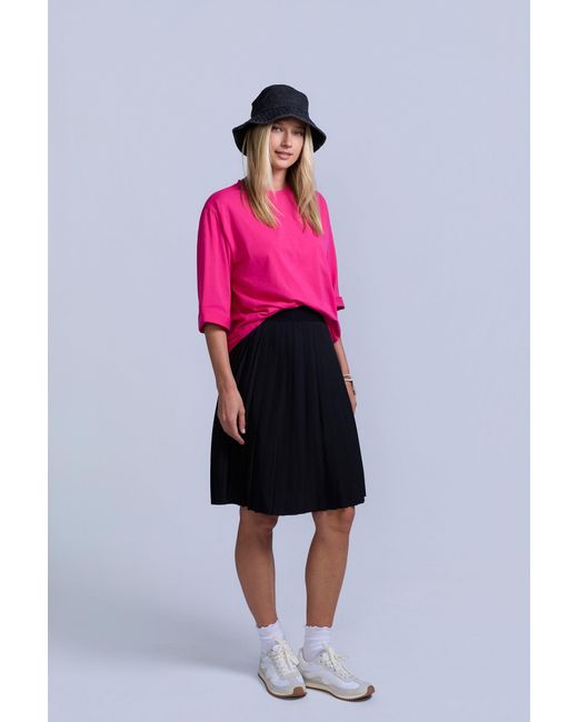 Rave on Trend Black Pleated Skirt Summer New Classic