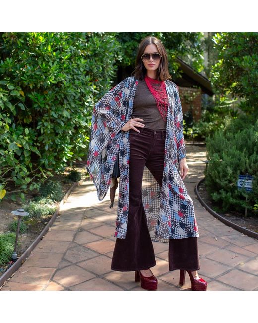 Jennafer Grace Metallic Darcy Kimono