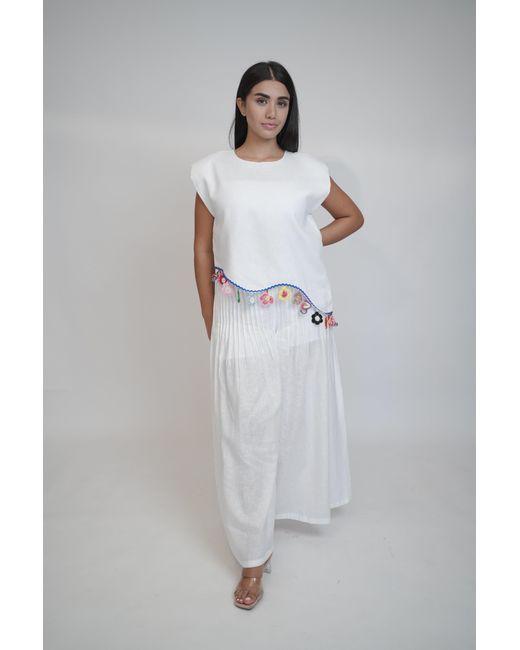 Muda Clothing Fz Llc White Fiji Summer Sleeveless Linen Top