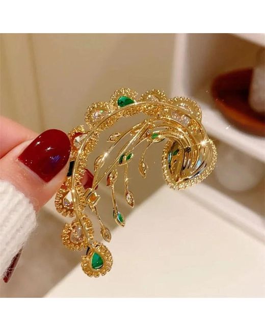 Angel Barocco Green Elegant Emerald Teardrop Brooch