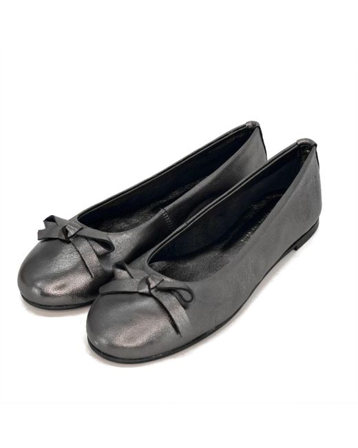 Altramoda Redressing the World Black Vegetable Tanned Leather Ballet Flats