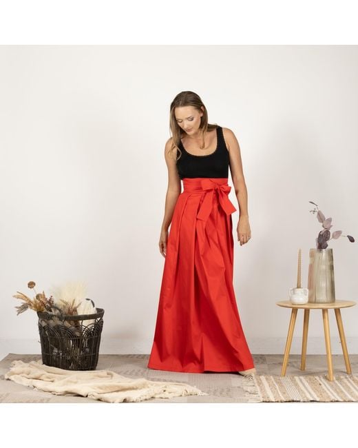 Nikka Place Red Cotton A-Line Skirt With High Waist