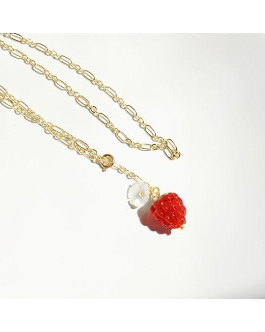I'MMANY LONDON White Very Berry Chain Necklace With Lampwork Glass Raspberry Pendant