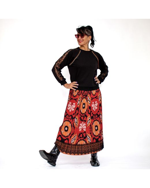 Lalipop Design Black Sweatshirt With Guipure Lace Raglan Sleeves