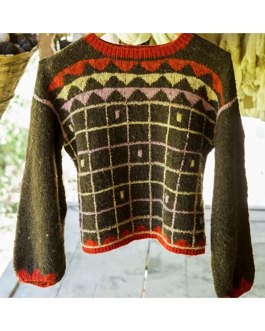 Charkha & Loom Black Graticula Pattu Jumper