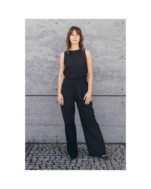 Oh!Zuza Black Echo Viscose Top With Wide Straps –