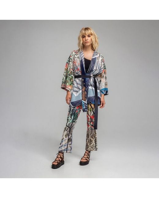 ARTISTA Blue Lil Printed One-Size Kimono