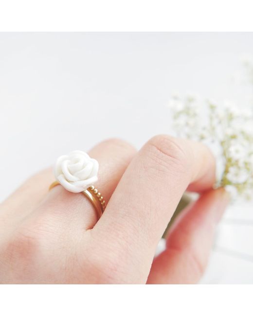 POPORCELAIN White Cloud Porcelain Rose Ring