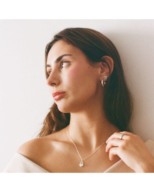 De Roms Metallic The Amor Vita Necklace