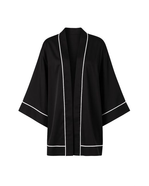 Noblesse Oblige Black Swan Robe