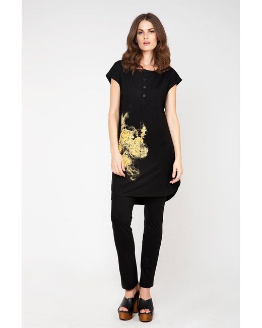 Conquista Black Pattern Detail Tunic