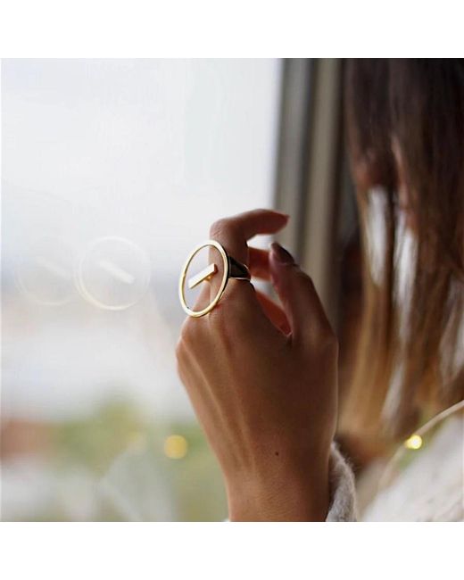 LINYA JEWELLERY Metallic Round Ribbon Ring