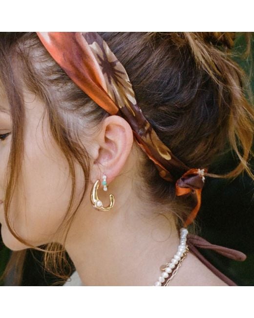 Leeada Jewelry Metallic Lune Earrings