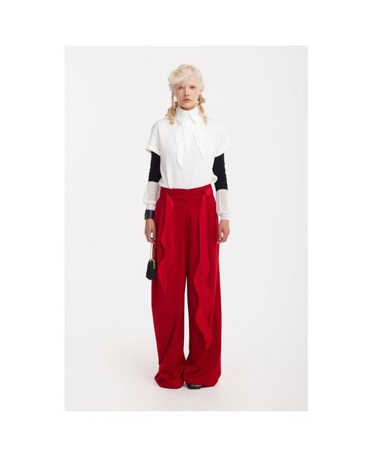 Julia Allert White Fashion Neckpiece