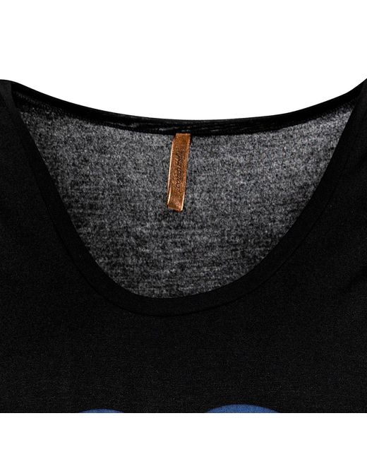 Conquista Black Sleeveless Long Top