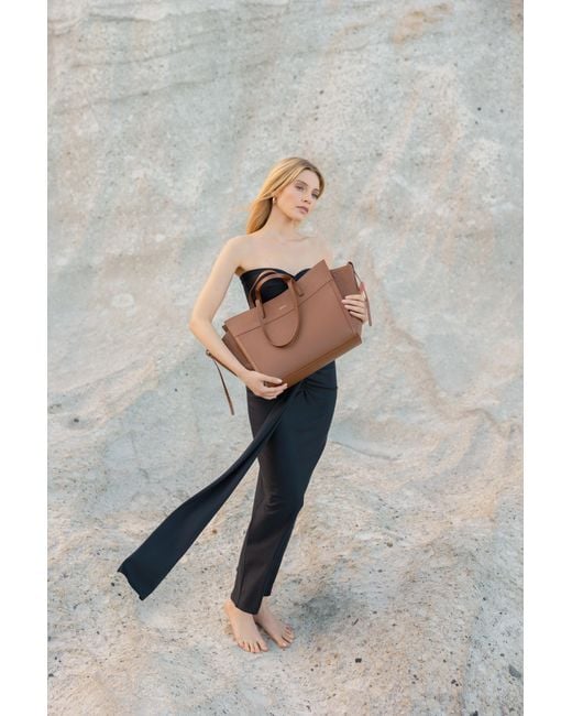 Saonara Brand Brown Shopping Bag Chestnut Leather