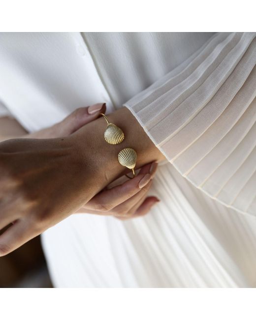 LINYA JEWELLERY Metallic Double Seashell Cuff Bracelet