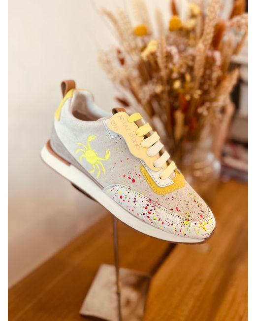 MYYAZ White Neon Rush – Bold Colours, No Limits