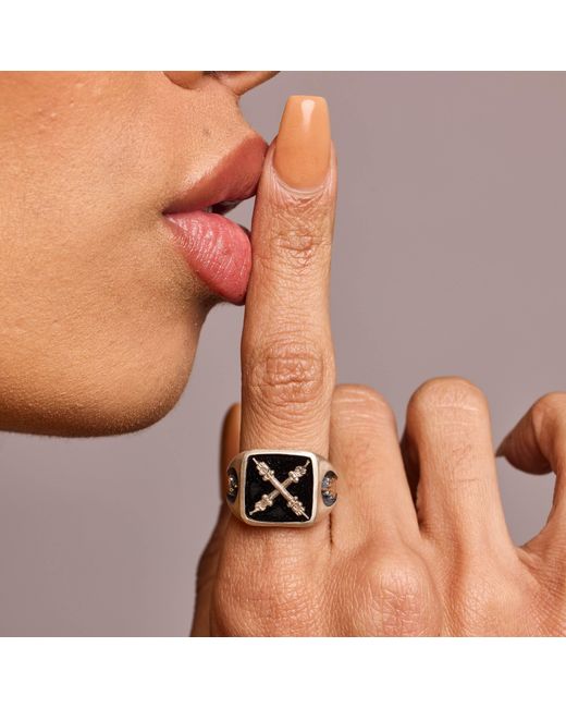 Après Youth Black Introvert Signet Ring Onyx