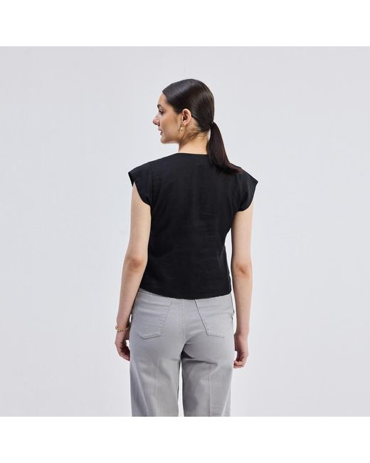 REISTOR Black Deep V-Neck Short Top