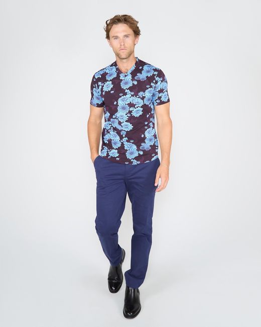 Lords of Harlech Blue Maze Serious Floral V-Neck Tee for men