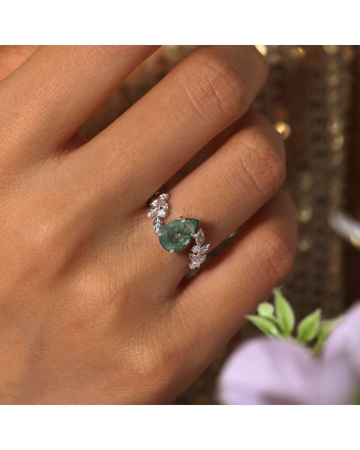 Azura Jewelry New York Green Between The Leaf Pear Moss Agate Ring Vermeil