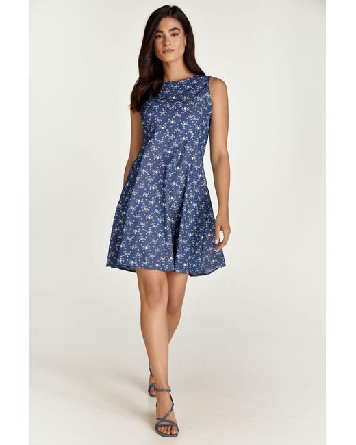 Conquista Blue Floral Cloche Dress