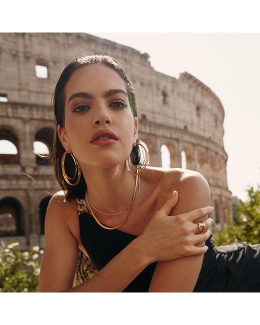 Retro Chic Metallic Colosseum Necklace