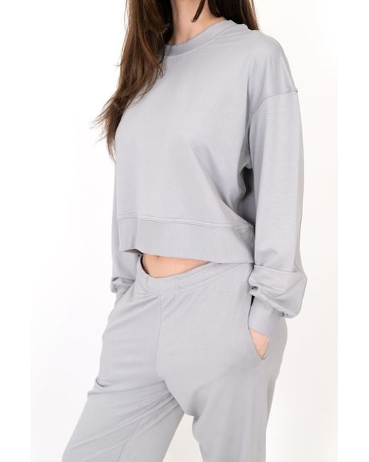On/Off Essentials White The Solace Crew Neck Pullover