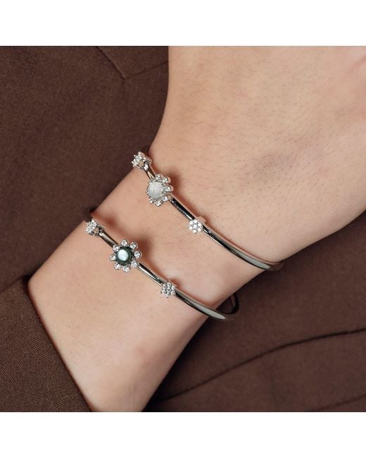 Freqnc Atelier Metallic Eight Petals Bangle