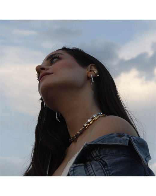 Gutta Design White Boomerang Earring Rhodium Plated