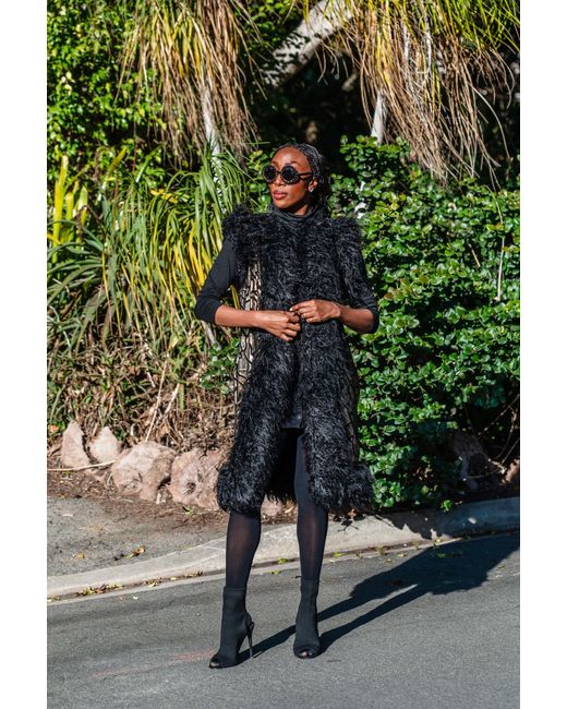Jennafer Grace Black Zenobia Faux Fur Trim Vest