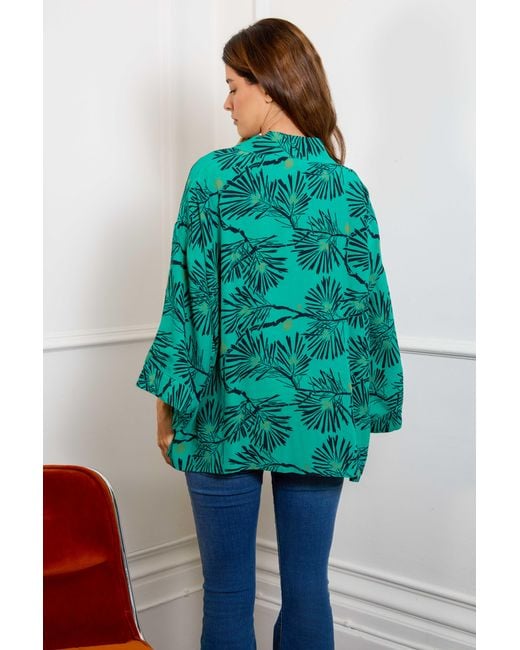 Artemis Muse Green Japanese Pine Needle Print Short Light Weight Kimono