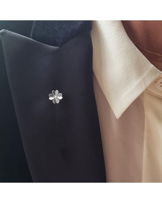 Lee Renee White Diamond Lucky Clover Lapel Pin – for men