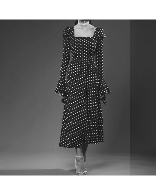 Tuva Collection Black Flare Polka Dots