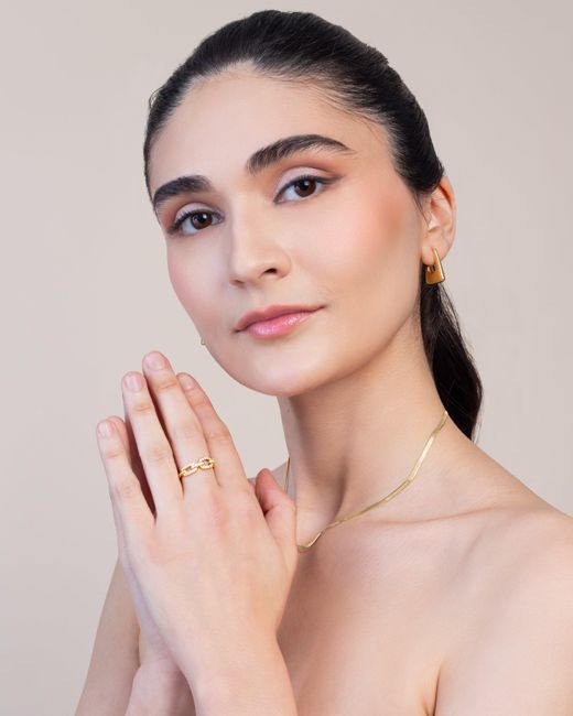 Zynnia Collective Metallic Studded Twist Chain Ring