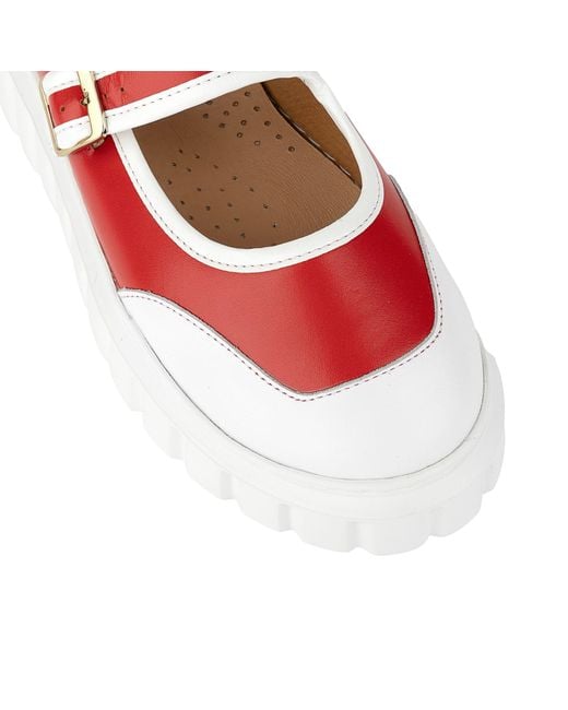 Embassy London USA Red Sophie
