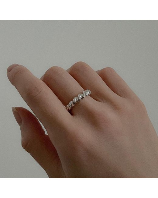 Cote Cache Metallic Chunky Twist Ring