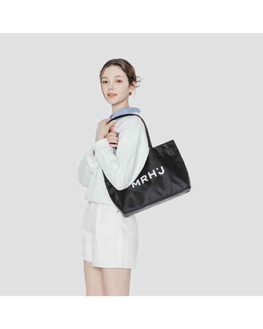 MARHEN.J Black Bona