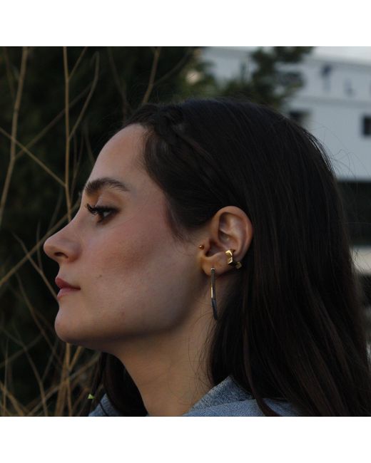 Gutta Design Metallic Rung Ear Cuff