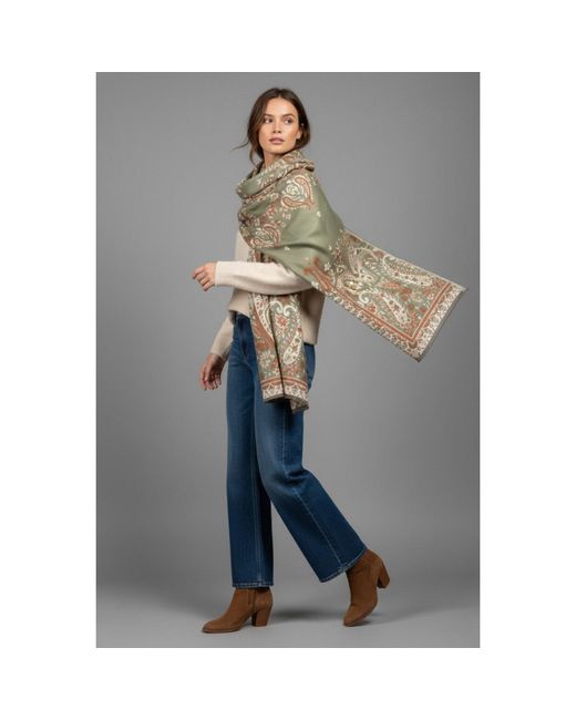 Saachi Green Paisley Motif Reversible Scarf