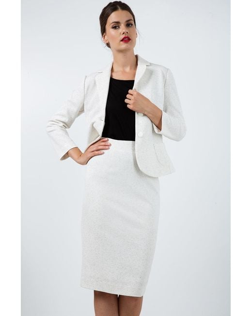 Conquista White Neutrals Fitted Stretch Pencil Skirt