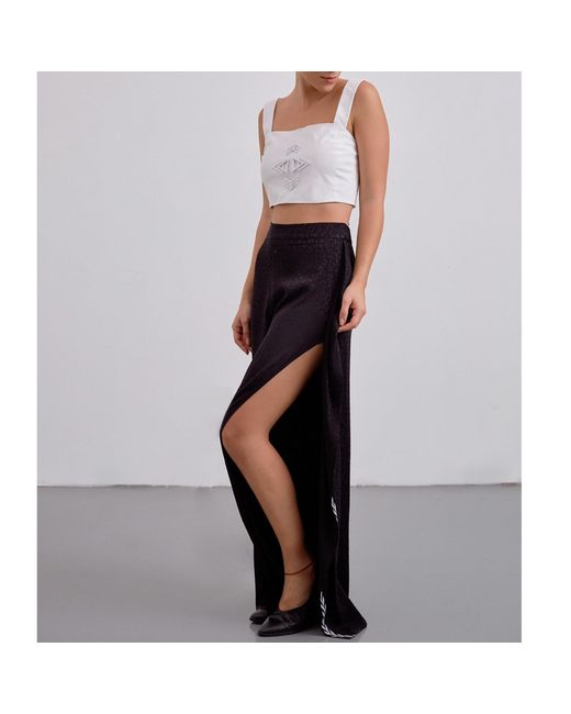 Mirimalist Black Playful Pants