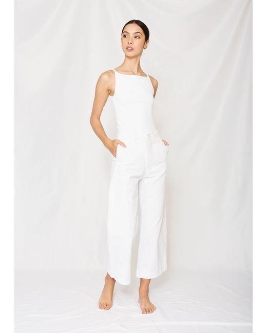 Nike White The Tank – Classic High Neck Tank Top