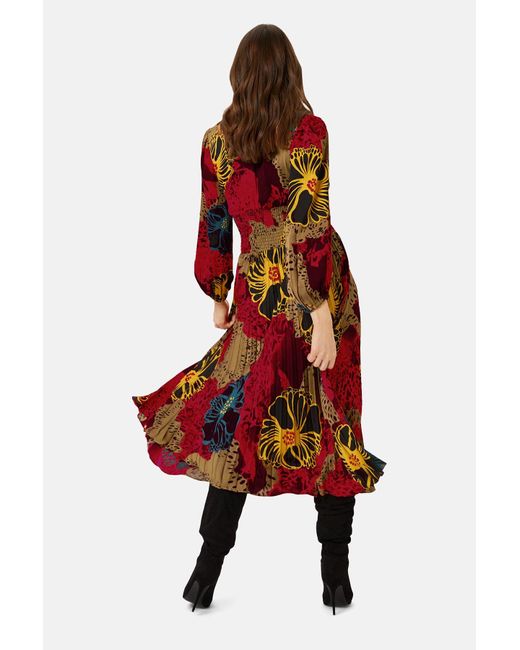 Traffic People Red Into My Arms Midi Aurora Dress