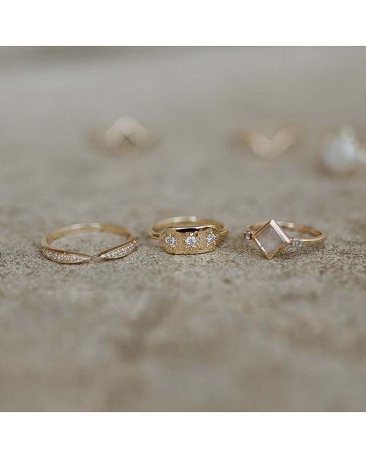 Zohreh Natural Diamond Starburst Ring 9K