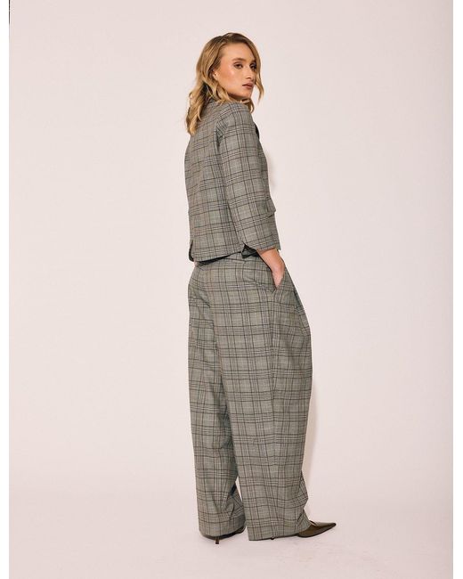 Lindsay Nicholas New York Gray Madison Avenue Jacket