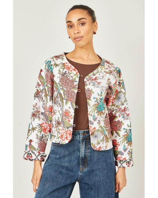 Yumi' White Peacock Print Reversible Cotton Quilted Jacket